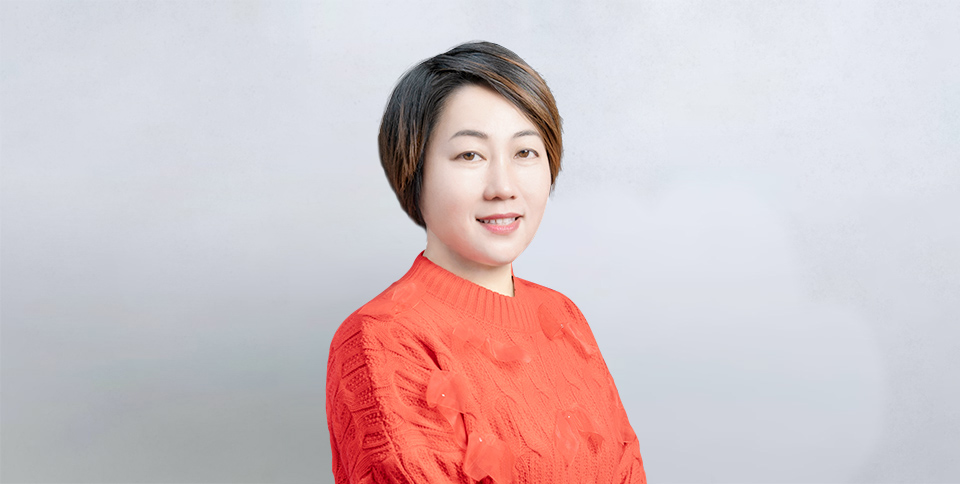 熊猫体育总裁龙平芳